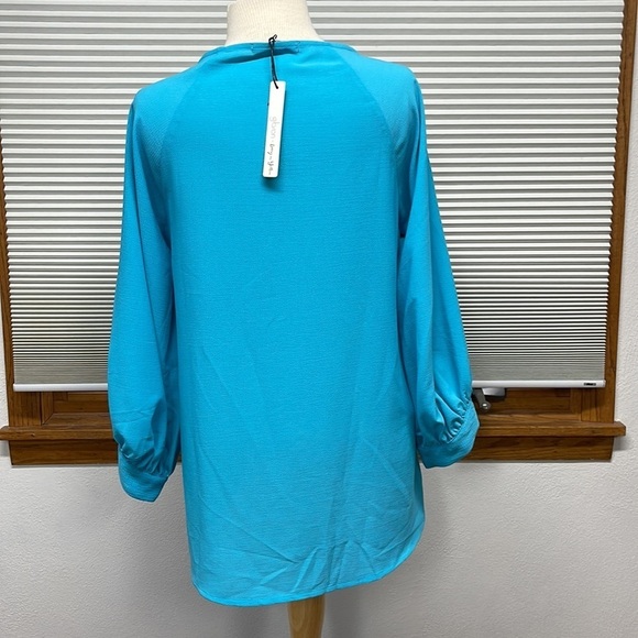 Gibson x Living in Yellow NWT Turquoise Maggie Twist Hem Top Size Medium - Picture 6 of 11